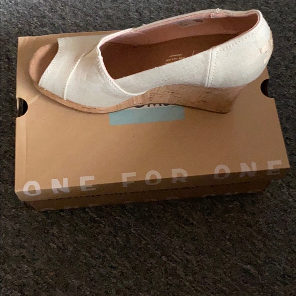 Shoes color Gold Shimmer